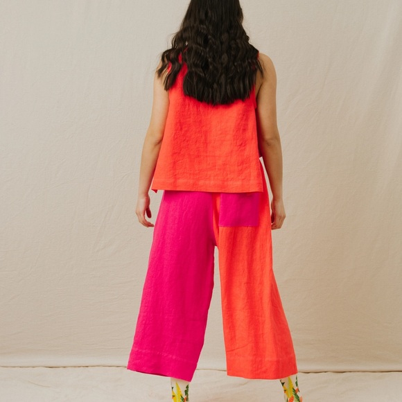 NEETLE STUDIO MID EASY PANT IN HOT PINK/PAPAYA LINEN - Picture 2 of 7